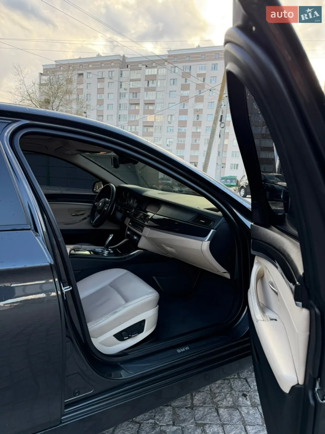 2012 BMW 5er - мініатюра 11
