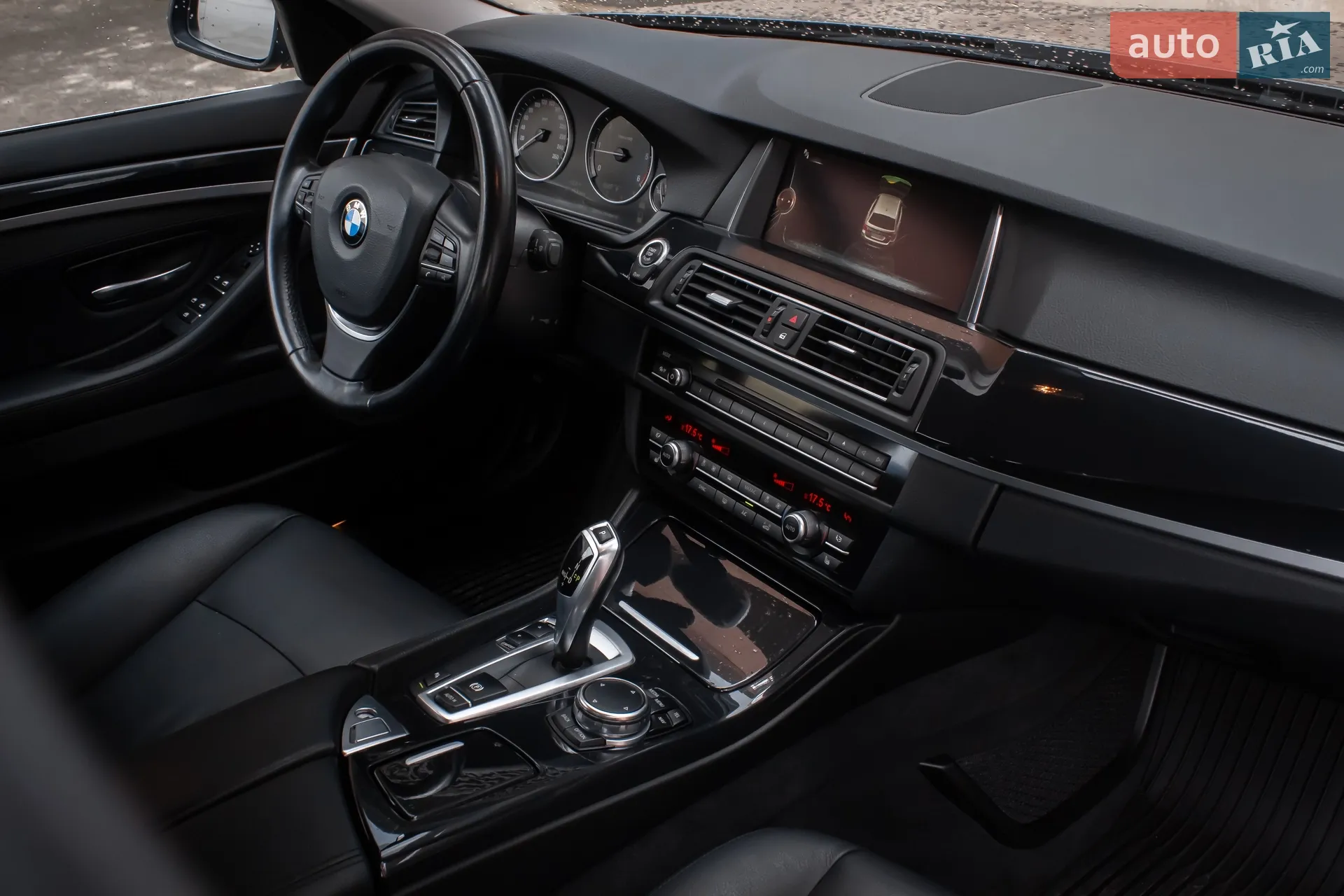 2017 BMW 5er - мініатюра 15