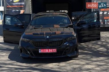 Седан BMW 5 Series 2023 в Запорожье
