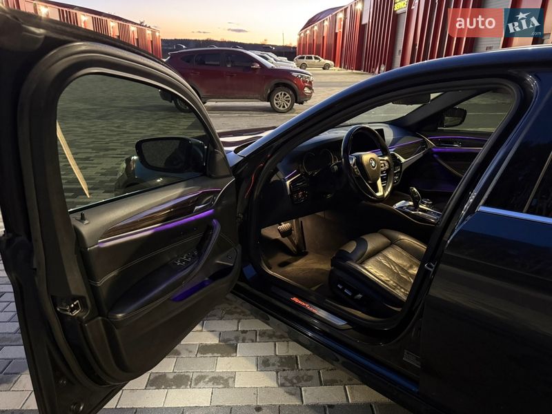 Седан BMW 5 Series 2017 в Львове фото 20 Седан BMW 5 Series 2017 в Львове