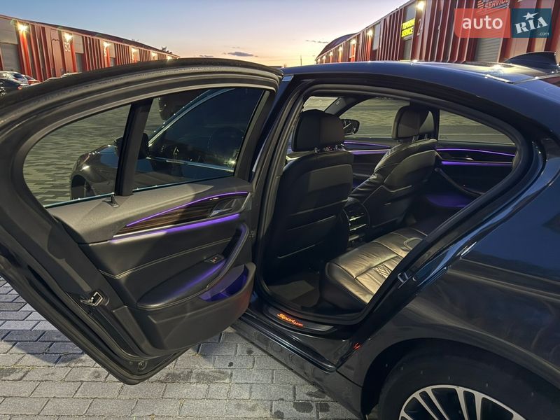 Седан BMW 5 Series 2017 в Львове фото 37 Седан BMW 5 Series 2017 в Львове