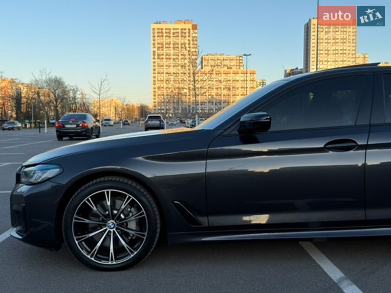 Седан BMW 5 Series 2017 в Києві