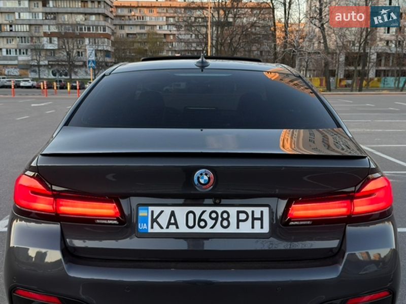 Седан BMW 5 Series 2017 в Києві