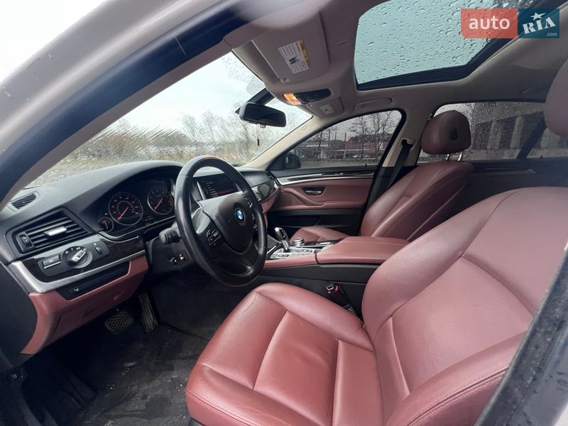Седан BMW 5 Series 2015 в Тернополі