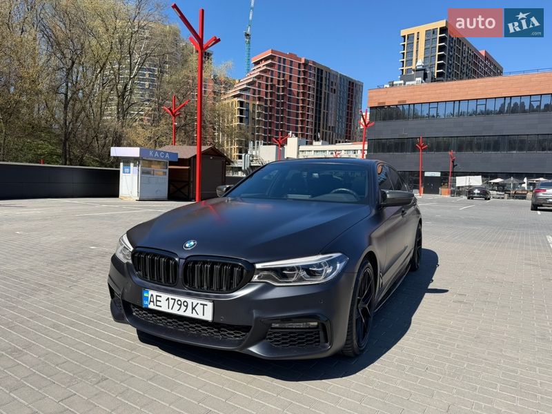 Седан BMW 5 Series 2017 в Києві