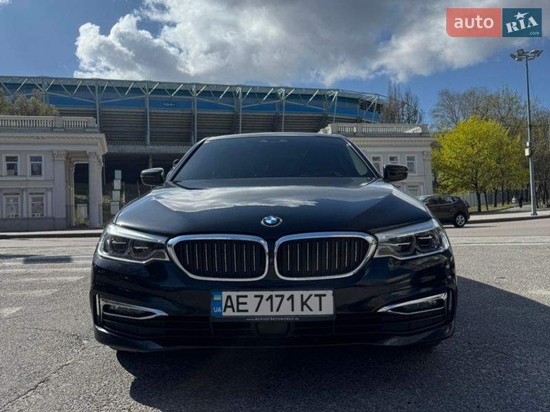 Седан BMW 5 Series 2019 в Дніпрі