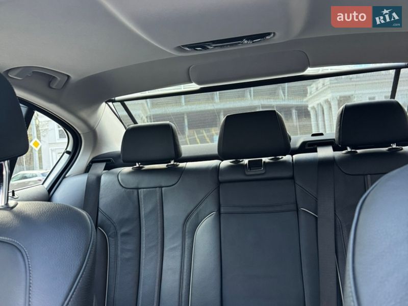 Седан BMW 5 Series 2019 в Дніпрі