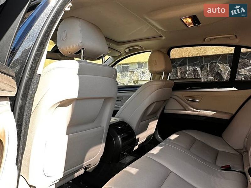 Седан BMW 5 Series 2013 в Тернополе
