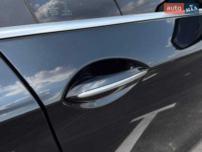 Седан BMW 5 Series 2014 в Рівному