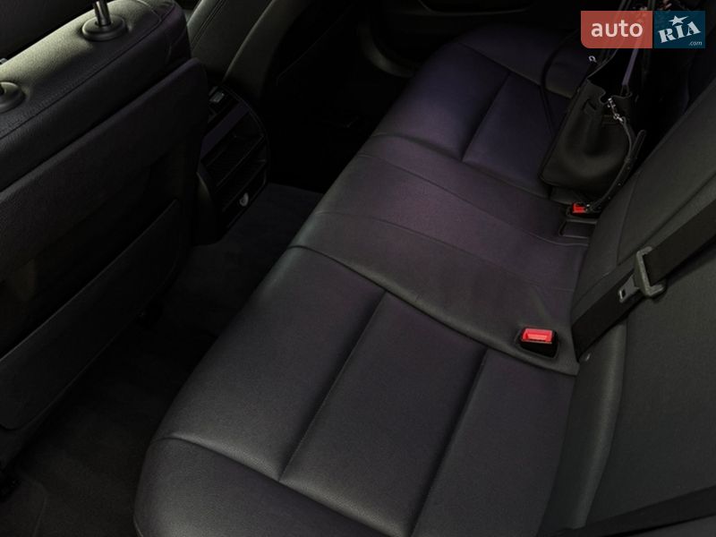 Седан BMW 5 Series 2014 в Рівному