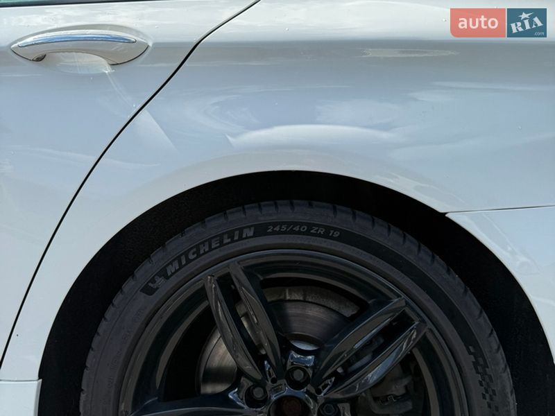 Седан BMW 5 Series 2012 в Виннице