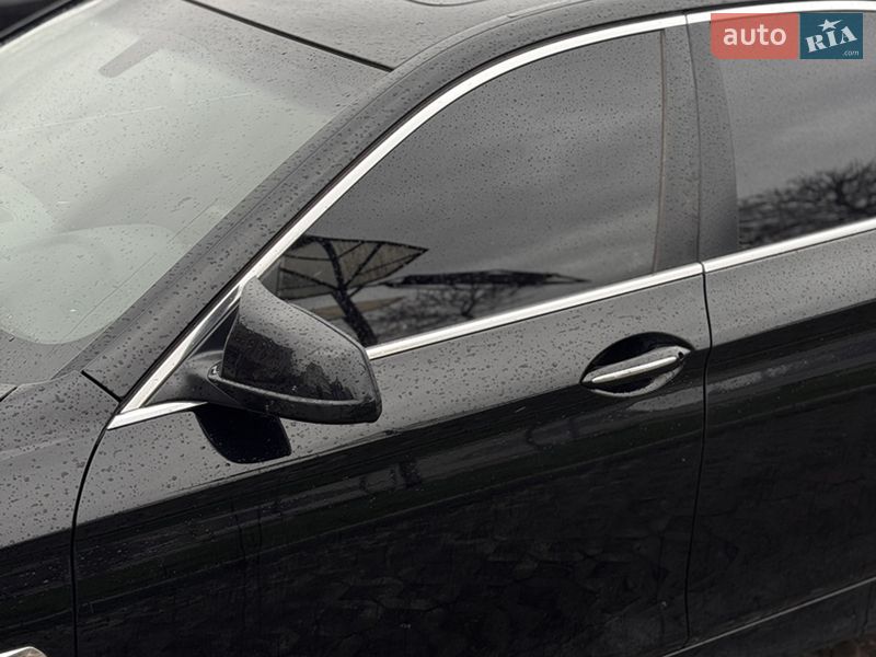 Седан BMW 5 Series 2013 в Тернополе