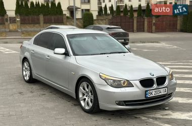 Седан BMW 5 Series 2008 в Ровно