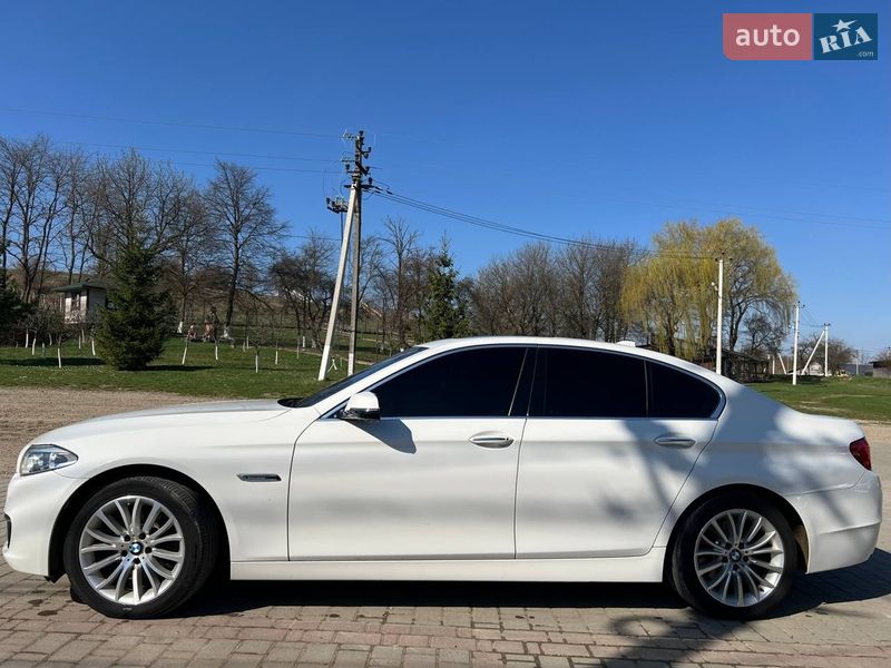 Седан BMW 5 Series 2015 в Івано-Франківську