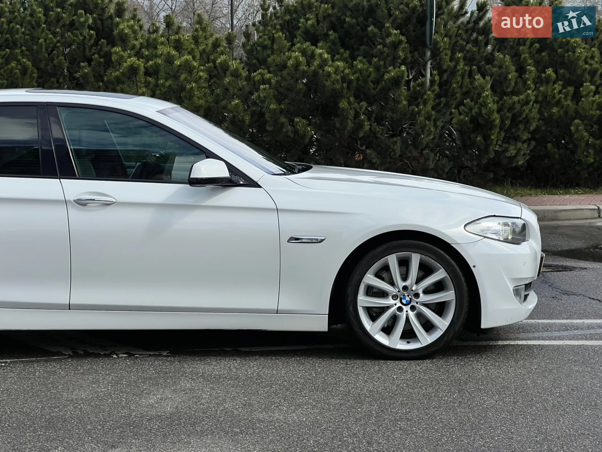 2010 BMW 5er - мініатюра 26