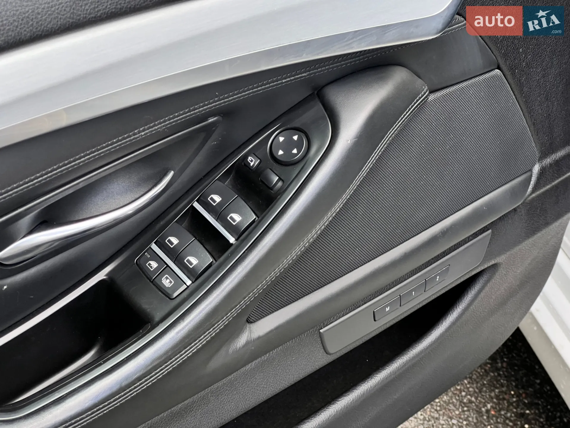 2010 BMW 5er - мініатюра 31