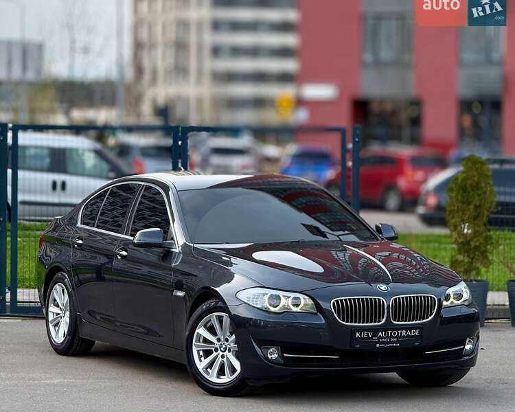 Седан BMW 5 Series 2012 в Киеве