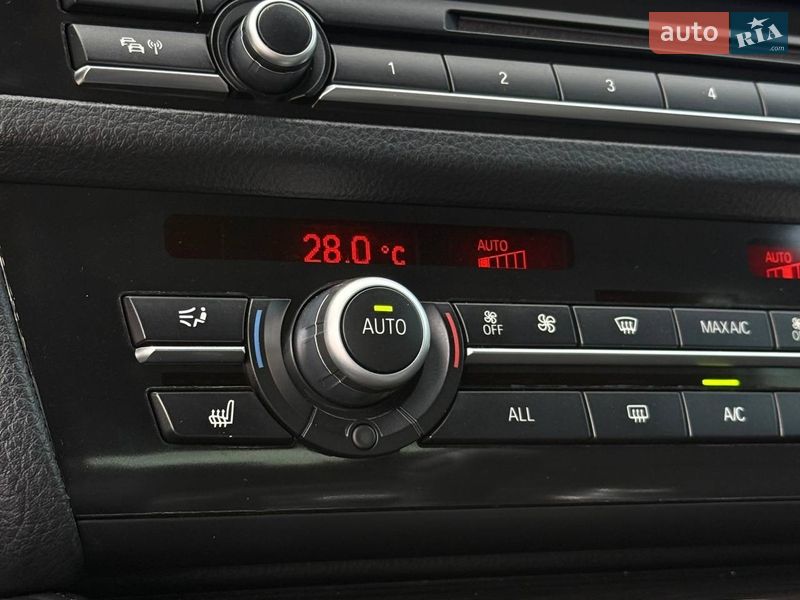 Седан BMW 5 Series 2012 в Киеве