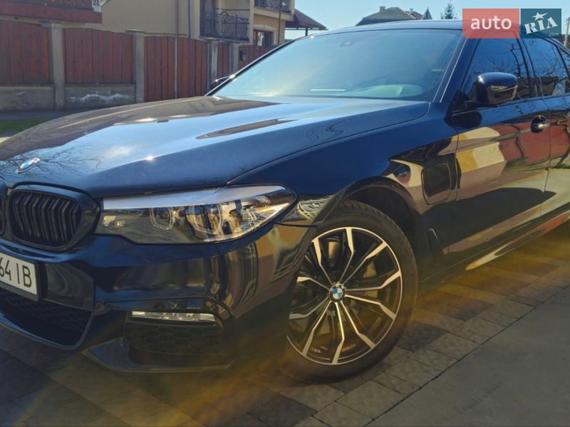 Седан BMW 5 Series 2018 в Берегово