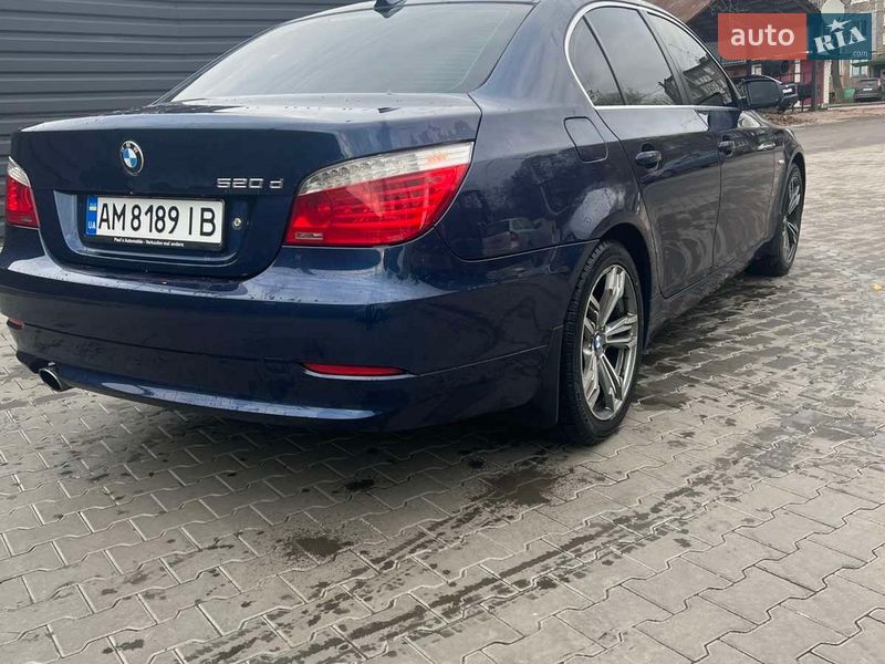Седан BMW 5 Series 2009 в Житомире