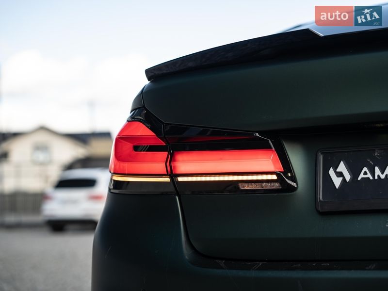 Седан BMW 5 Series 2017 в Чернівцях