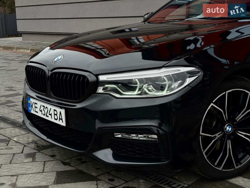 Седан BMW 5 Series 2017 в Львові