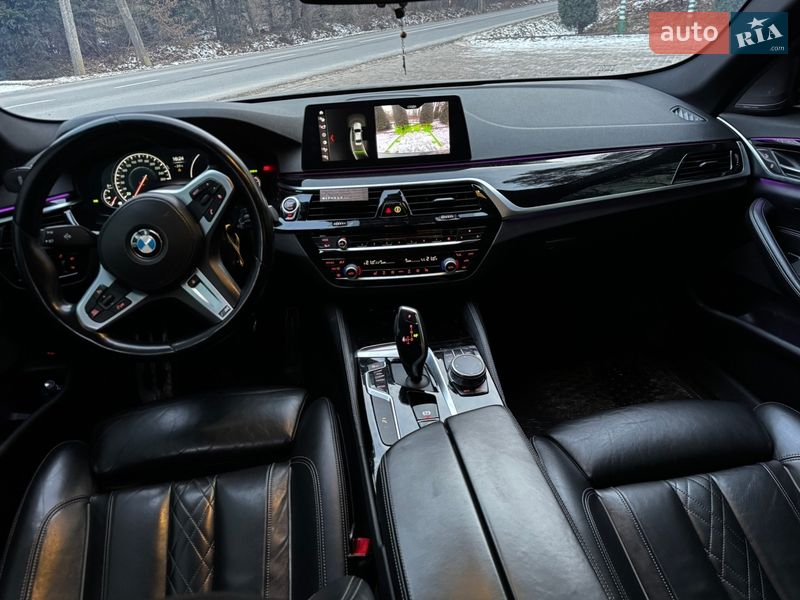 Седан BMW 5 Series 2017 в Львові