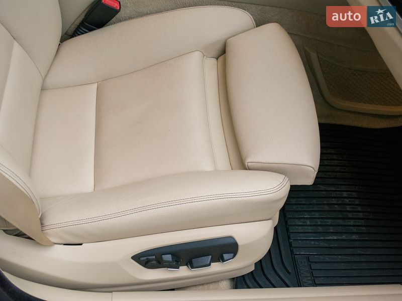 Седан BMW 5 Series 2014 в Києві