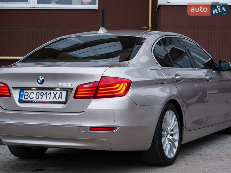 Седан BMW 5 Series 2014 в Києві