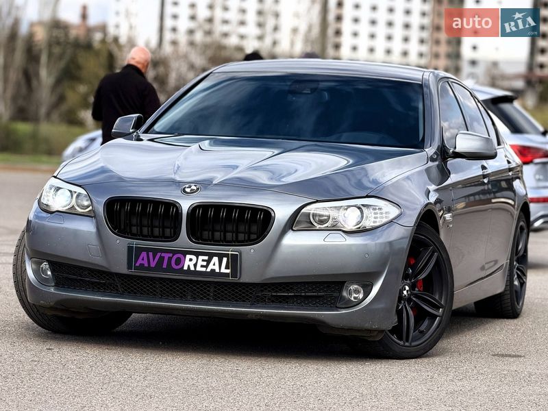 BMW 5 Series 2011 BMW 5 Series 2011