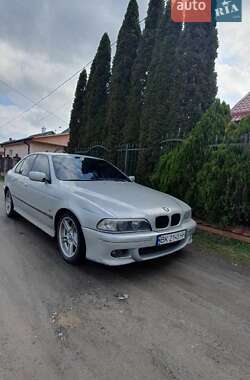 Седан BMW 5 Series 2000 в Костопілі