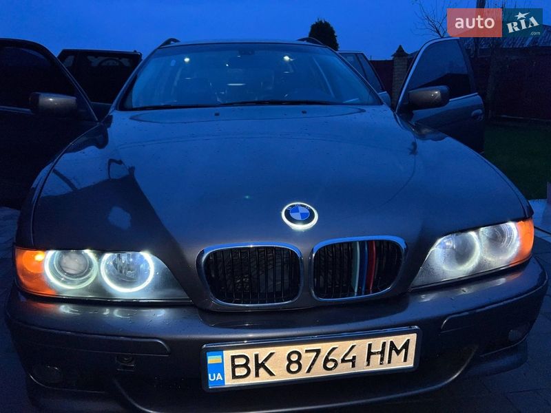Универсал BMW 5 Series 2001 в Ровно фото Универсал BMW 5 Series 2001 в Ровно