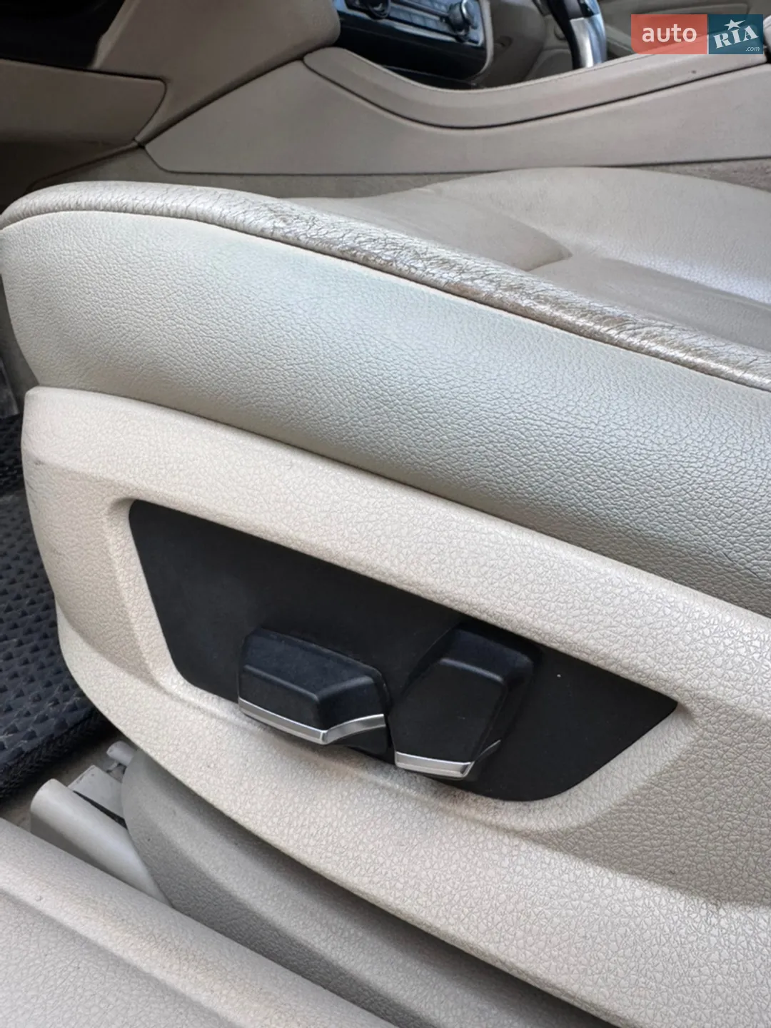 2011 BMW 5er - мініатюра 15