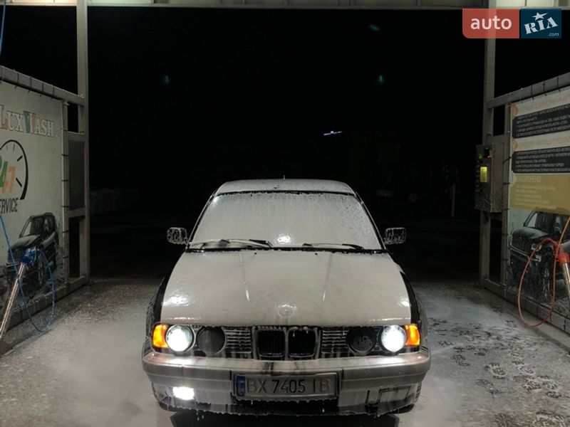 Седан BMW 5 Series 1992 в Тернополе