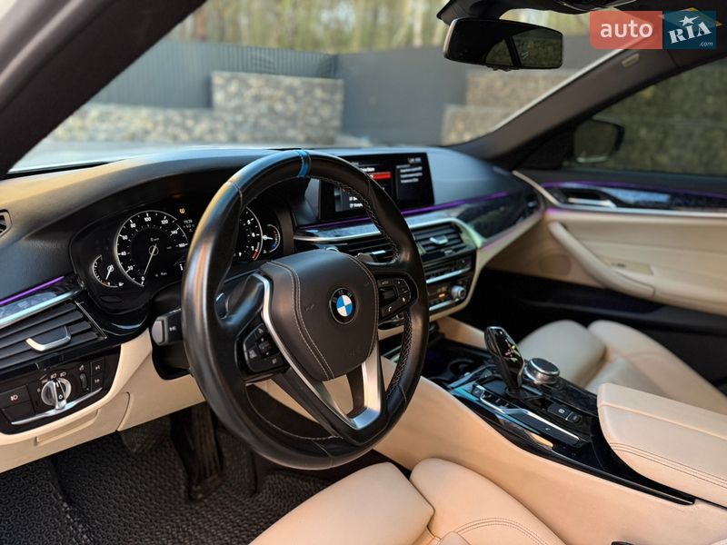 Седан BMW 5 Series 2017 в Ивано-Франковске
