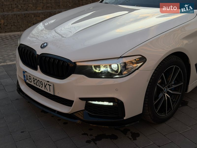 Седан BMW 5 Series 2017 в Ивано-Франковске