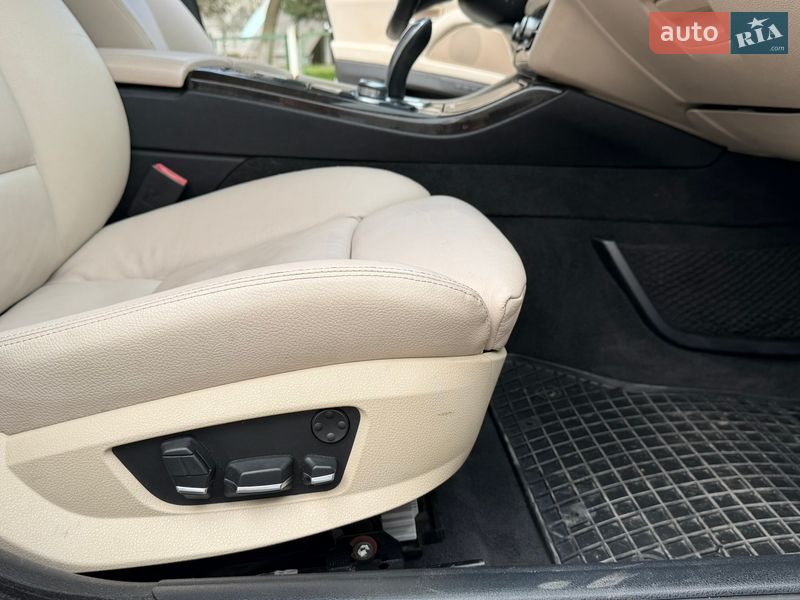Седан BMW 5 Series 2012 в Дрогобичі