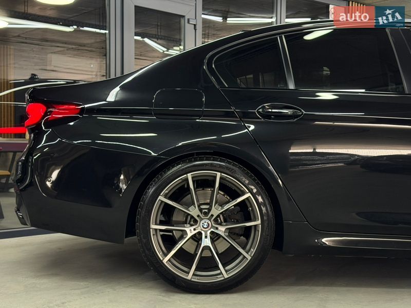 Седан BMW 5 Series 2017 в Одессе