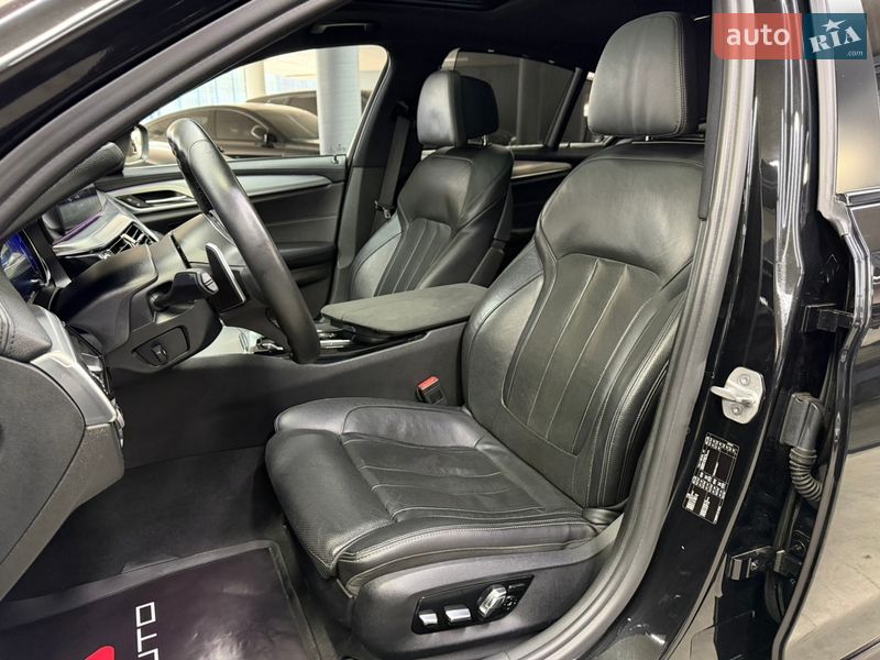 Седан BMW 5 Series 2017 в Одессе