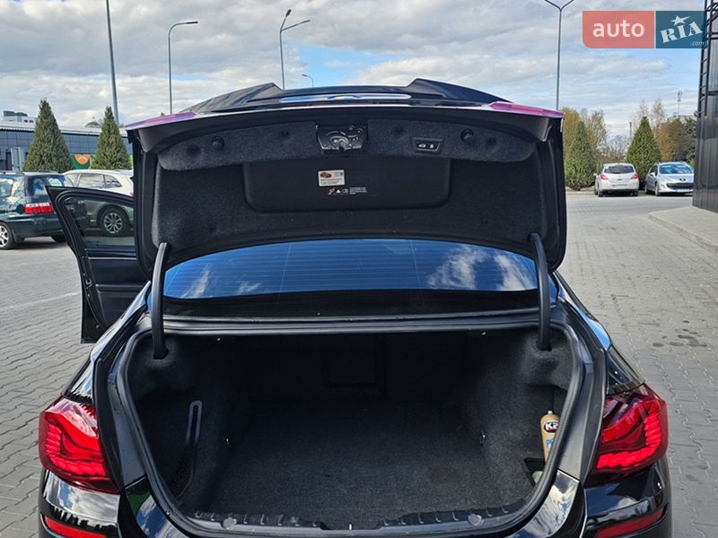 Седан BMW 5 Series 2012 в Ковелі