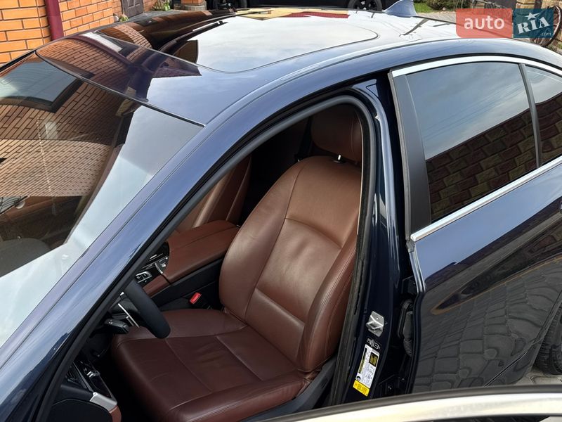 Седан BMW 5 Series 2014 в Луцьку