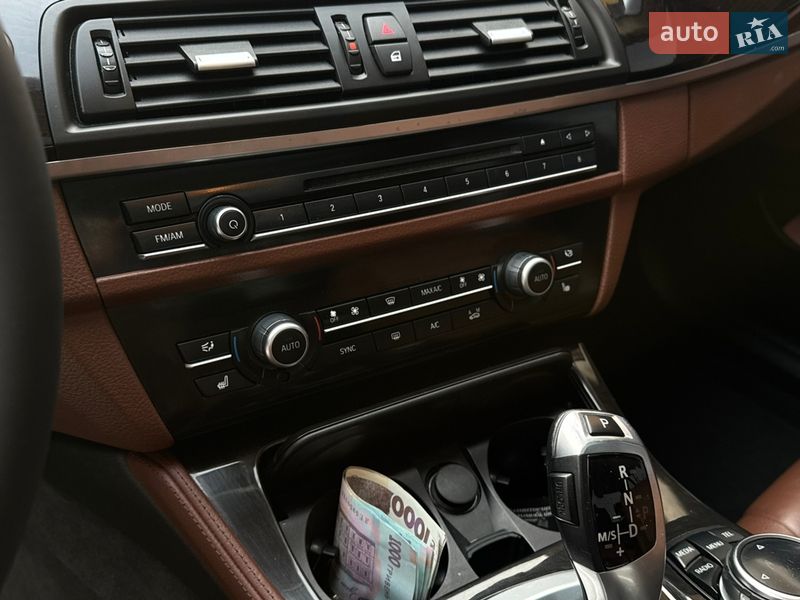 Седан BMW 5 Series 2014 в Луцьку
