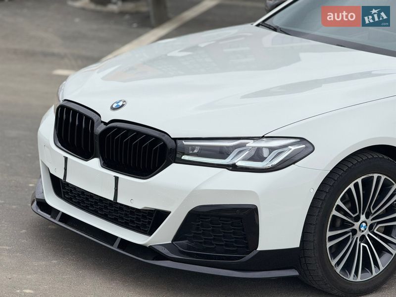 Седан BMW 5 Series 2018 в Рівному