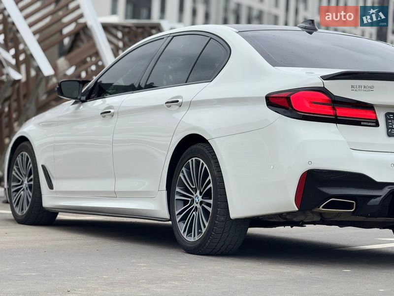 Седан BMW 5 Series 2018 в Рівному