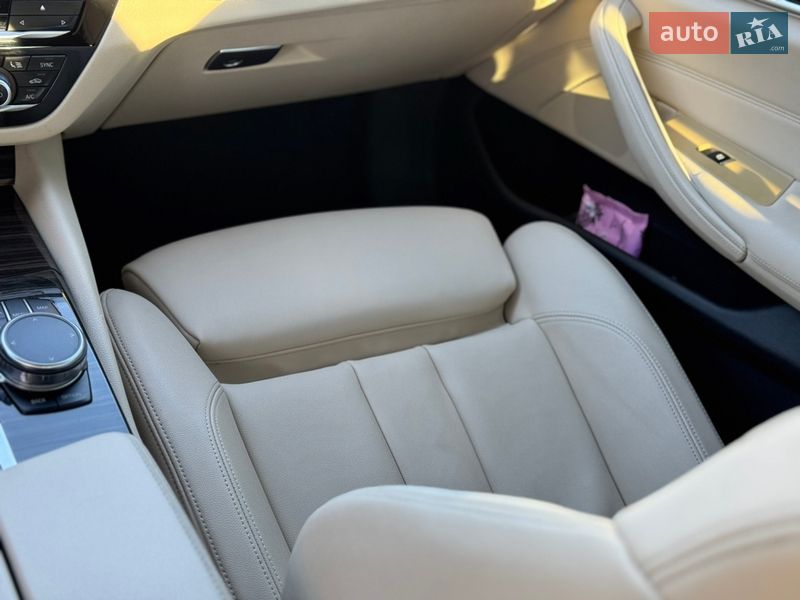 Седан BMW 5 Series 2018 в Рівному