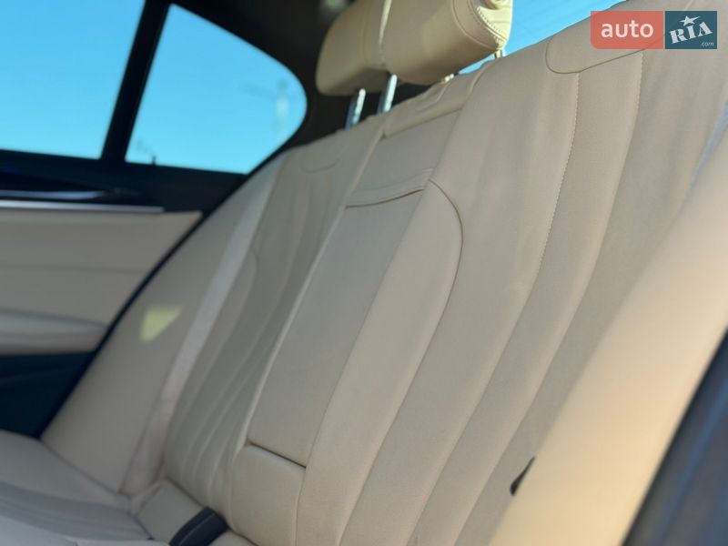 Седан BMW 5 Series 2018 в Рівному