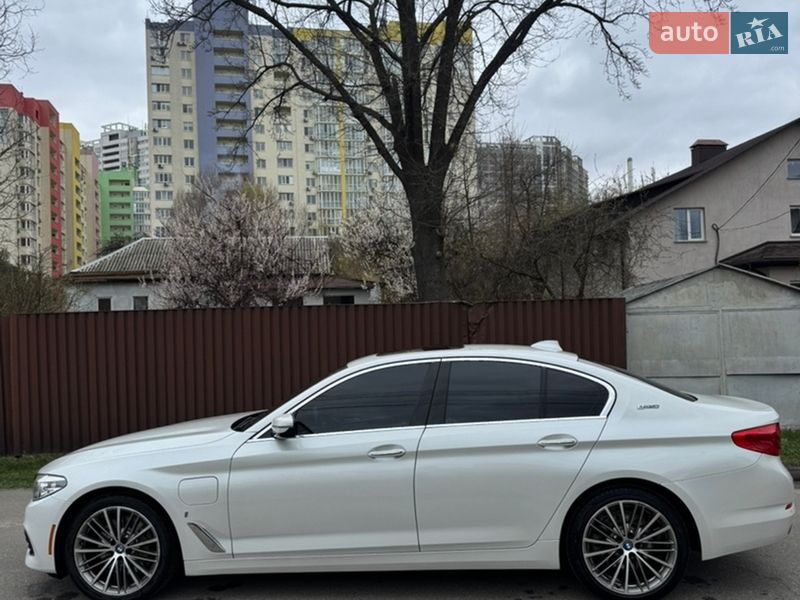 Седан BMW 5 Series 2017 в Києві