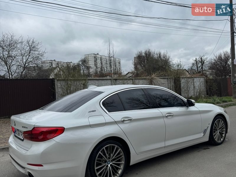 Седан BMW 5 Series 2017 в Києві