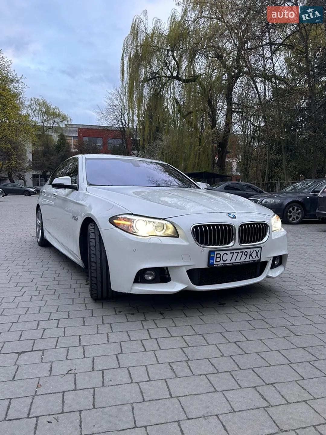 2015 BMW 5er - мініатюра 3