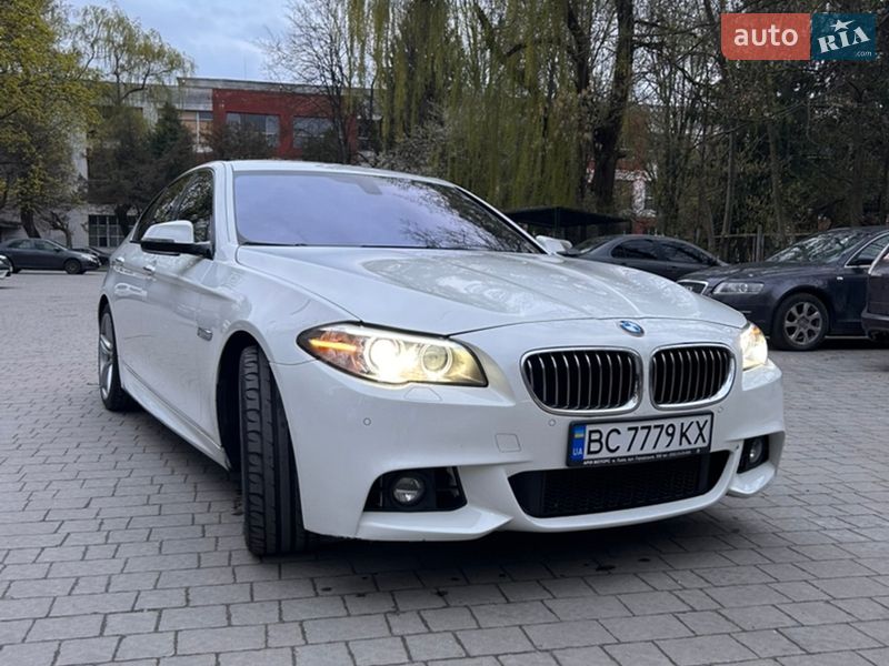Седан BMW 5 Series 2015 в Львові
